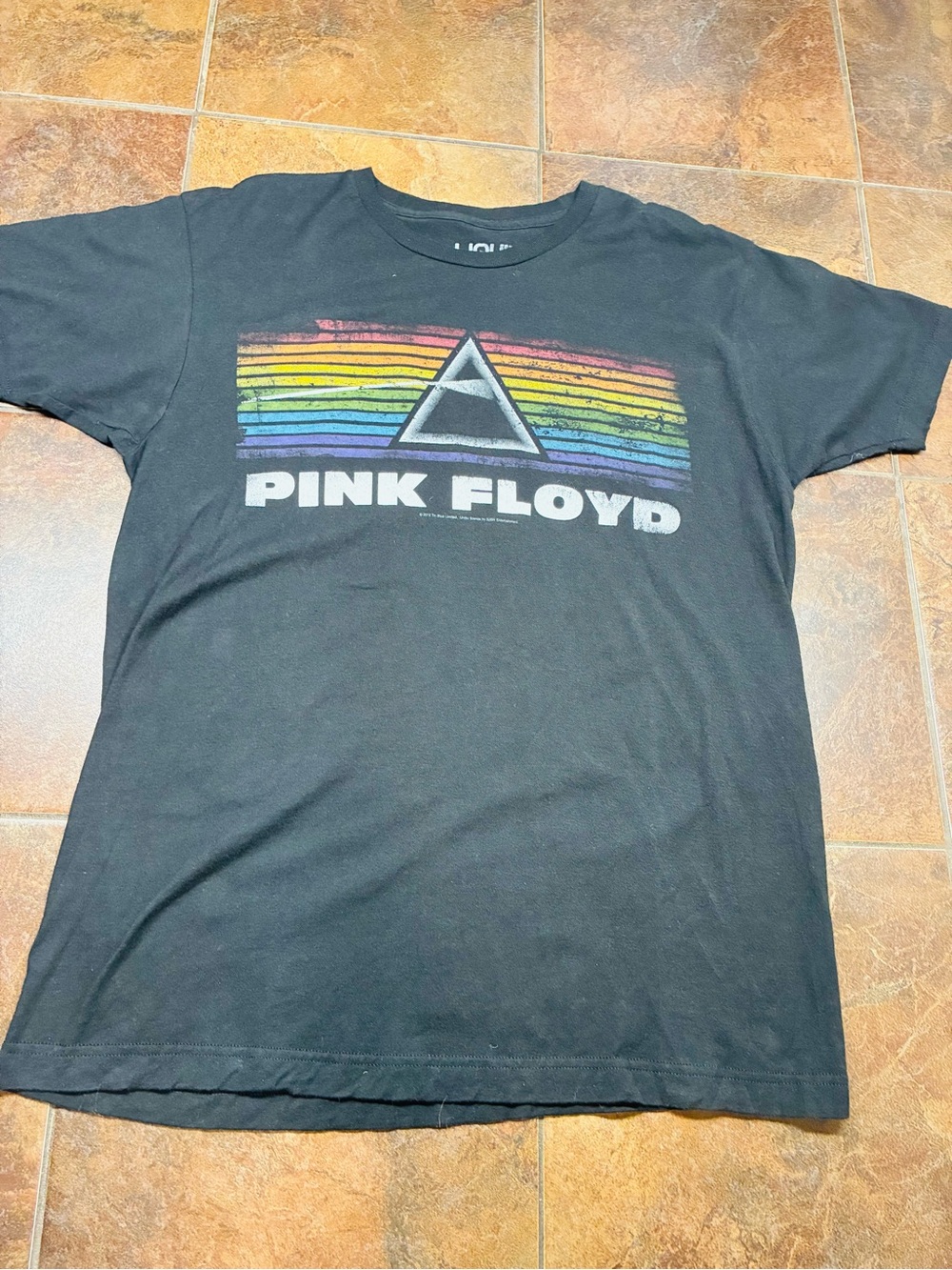 Liquid Blue Pink Floyd Rainbow Prism Graphic Tee - Black